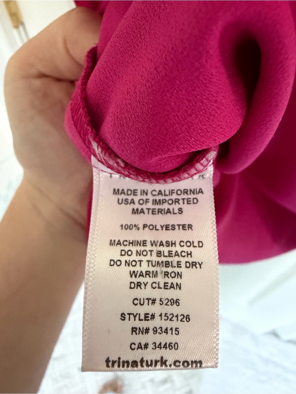 Trina Turk Bright Fuchsia/Pink V-Neck Short Sleeve Blouse - Picture 4 of 4